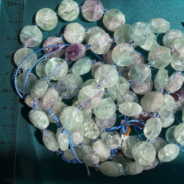 Duhový fluorit (disky)